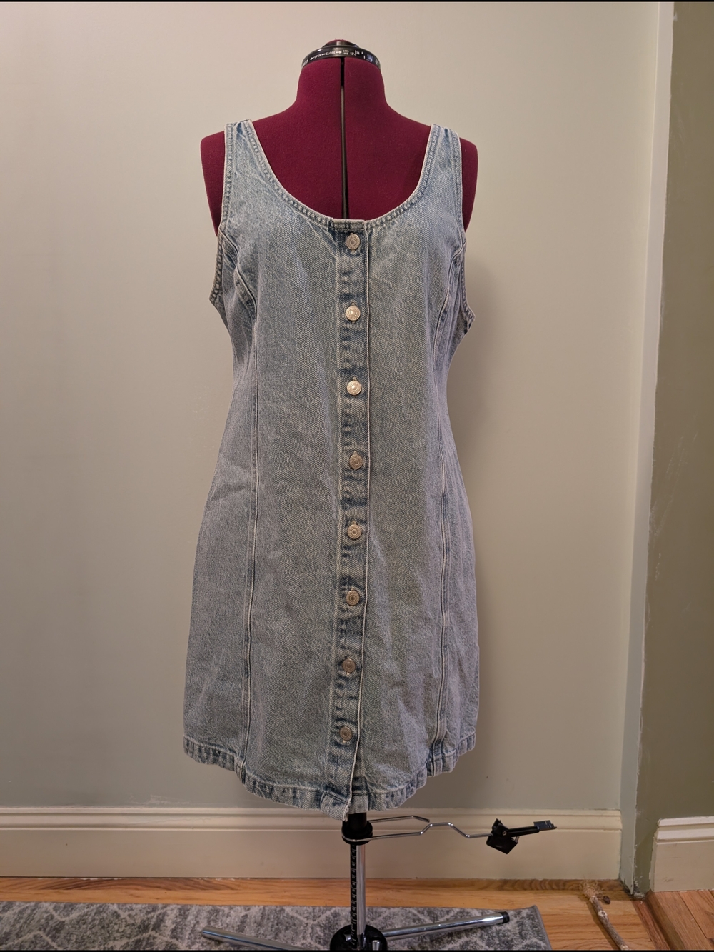 Levi's Light Blue Denim Dress With Pockets